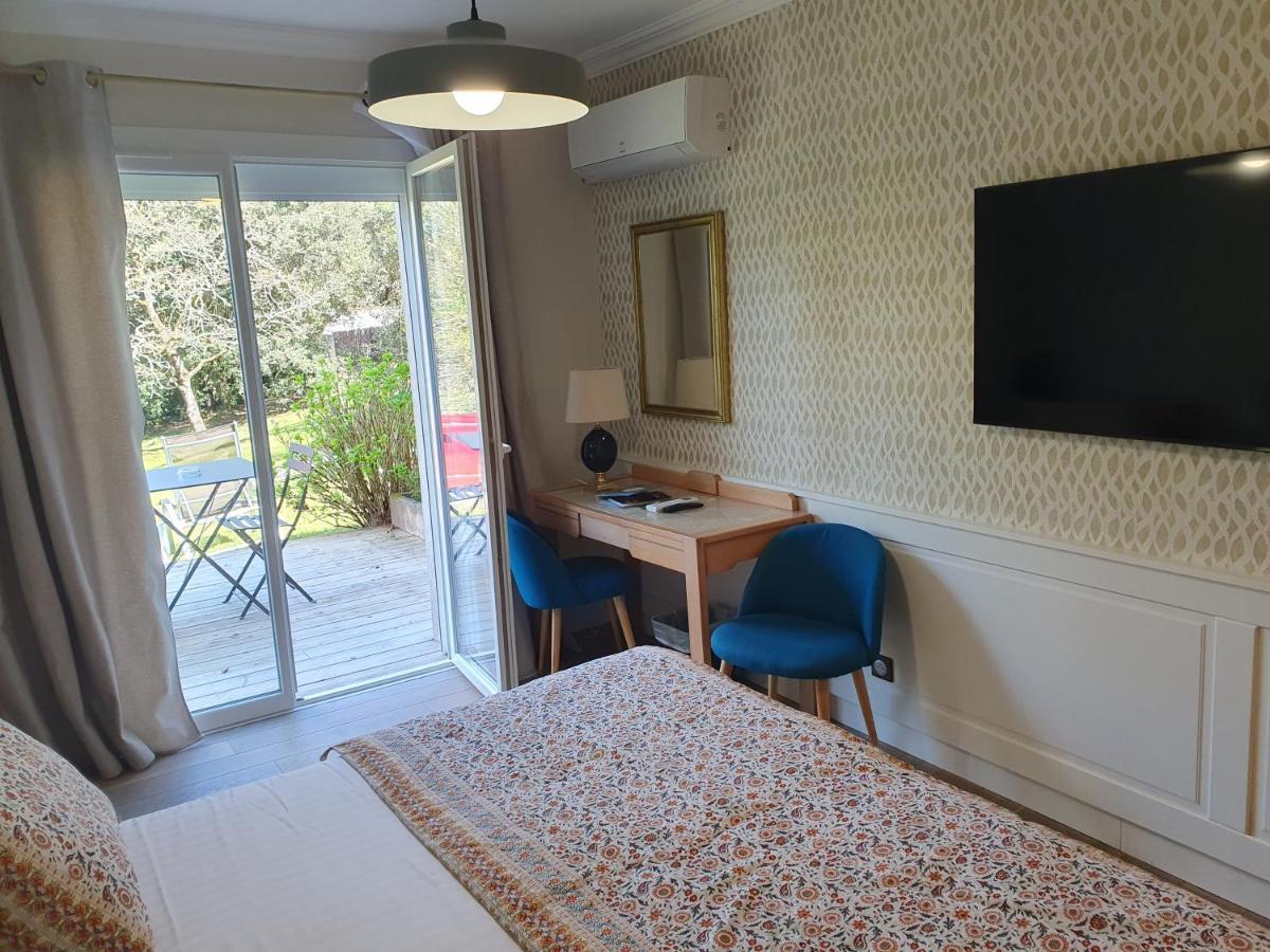 Hotel The Originals Residence De Rohan Vaux-sur-Mer Bagian luar foto