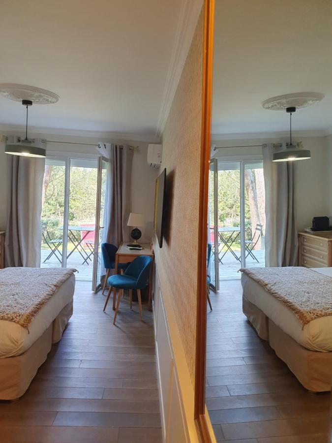 Hotel The Originals Residence De Rohan Vaux-sur-Mer Bagian luar foto